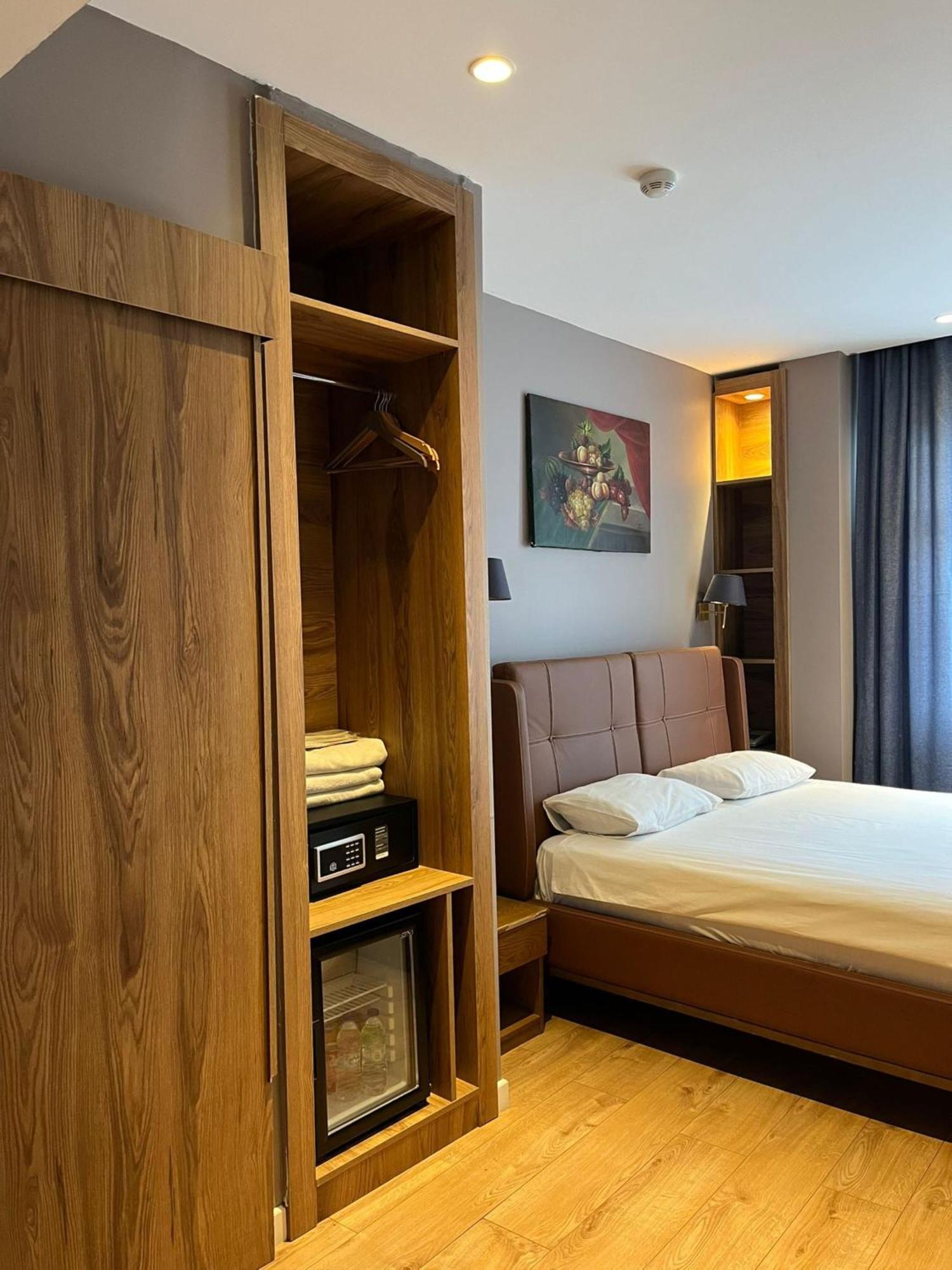 อาร์มากรันดี สปินา โฮเทล Hotel อิสตันบูล ภายนอก รูปภาพ